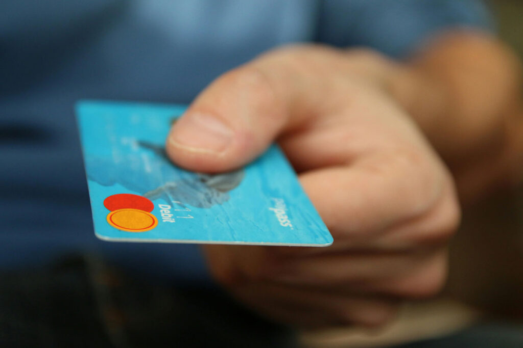 Justiça obriga banco a restituir valores transferidos após furto de celular 1 banco pexels