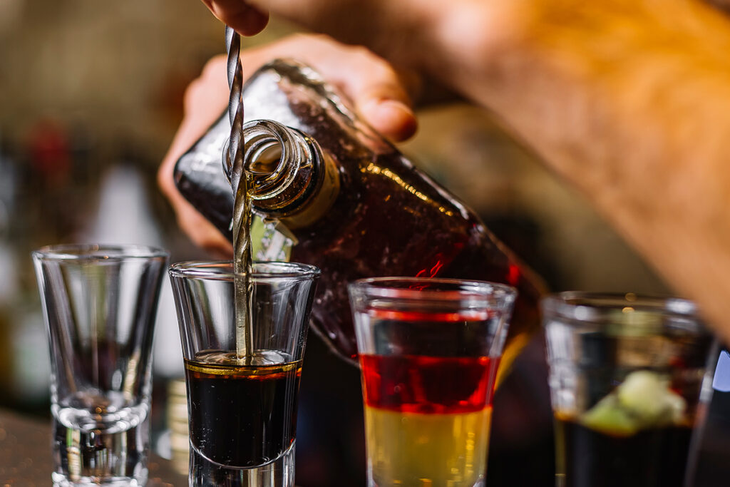 Projeto oferece 140 vagas gratuitas para qualificar profissionais da gastronomia em Juiz de Fora 1 bebidas abrasel