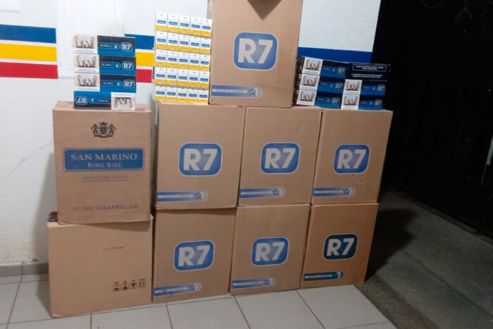 Idoso é preso com mais de 4 mil maços de cigarros contrabandeados em cidade a 135 km de Juiz de Fora 1 cigarros ilegais pmmg