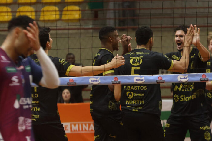 JF Vôlei vence Montes Claros, mas é eliminado do Mineiro; jogo teve denúncia de injúria racial 2 jf volei4 by leo editadaa