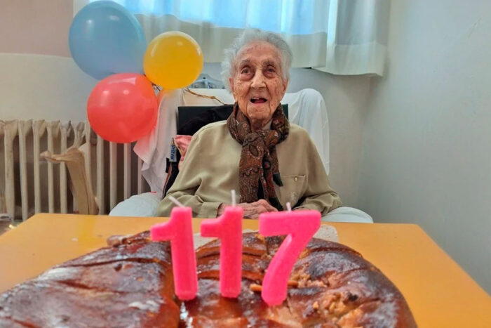 DNA 20 anos mais jovem: veja o que cientistas descobriram sobre mulher mais idosa do mundo 1 idosa completou 117 anos