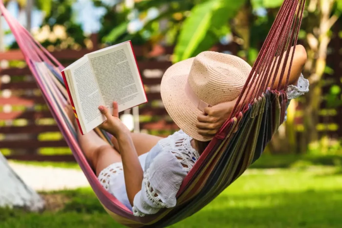Conheça o Clube de Leitura Silencioso e seus retiros literários