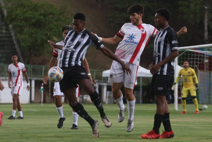 Tupi vence União Luziense por 2 a 1 e se classifica para o hexagonal final do Mineiro 1 tupi leo 2