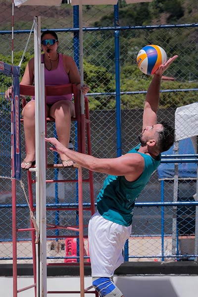 Circuito de vôlei de praia estreia em JF com 154 participantes de dez cidades 1 vôlei de praia