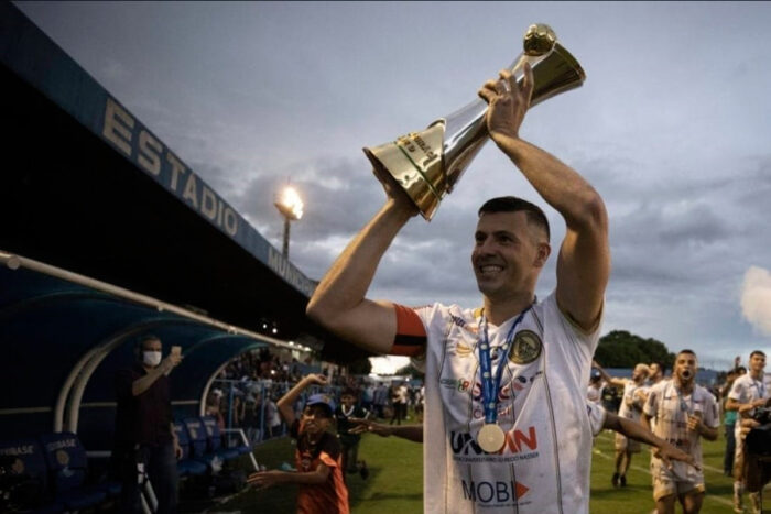 Campeão da Série D pelo Tupi anuncia aposentadoria aos 39 anos 2 wesley ladeira by arquivo pessoal 2
