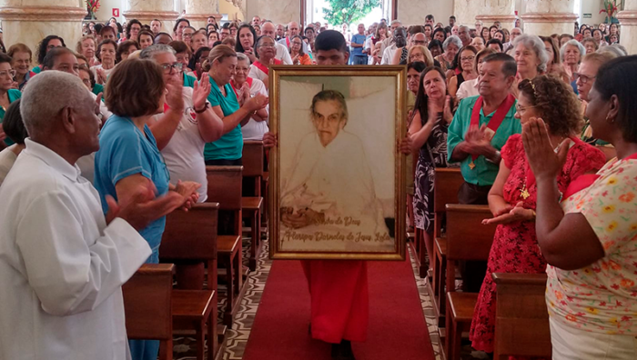 Beatificação de Lola, a 'Serva de Deus', vive momento de expectativa e dúvidas; entenda o processo 3 lola-serva-de-deus-beatificacao-rio-pomba
