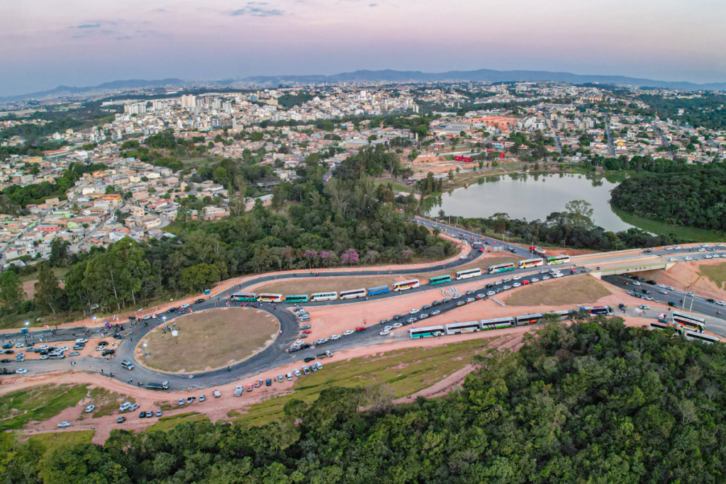 Concurso na área da Educação oferece 321 vagas com salários de até R$ 6,8 mil 1 Prefeitura de Contagem oferece 272 vagas com salários de até R$ 13,3 mil
