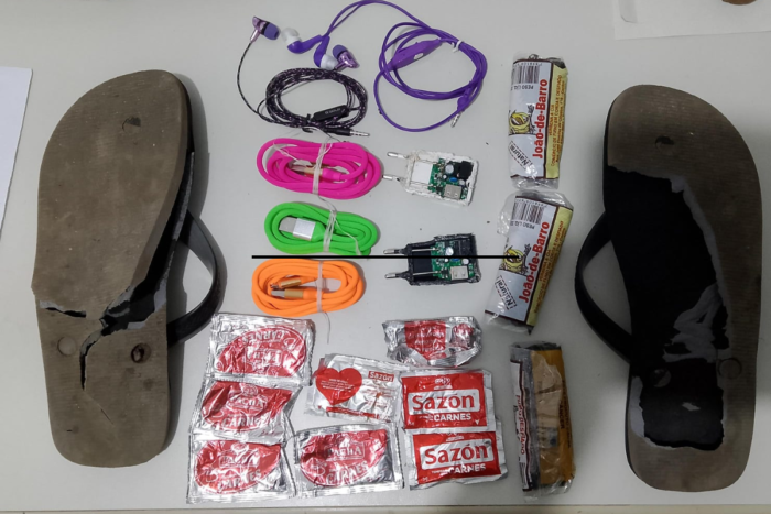 Celulares e drogas são apreendidos em revistas em penitenciária de Juiz de Fora 2 Drogas na penitenciaria Divulgacao Sejusp