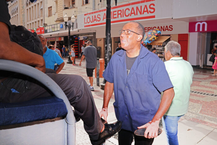 Meio século de história: o Calçadão da Halfeld e a economia de Juiz de Fora 3 PAULO ENGRAXATE LEONARDO COSTA 02