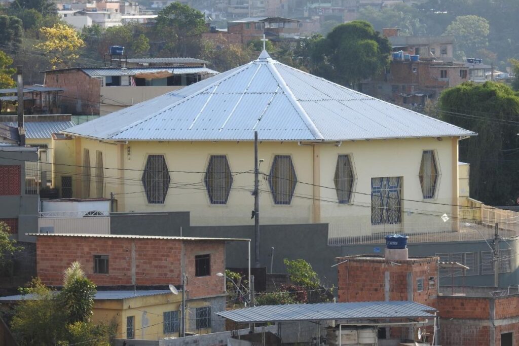 Igreja São Pio X promove ação social com serviços gratuitos no Ipiranga 2 WhatsApp Image 2025 11 11 at 17.30.02