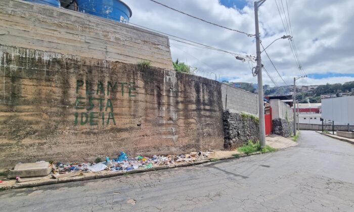 Descarte irregular de lixo volta a preocupar moradores em Juiz de Fora 1 Descarte irregular de lixo JF
