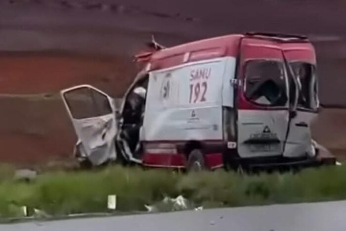 Motorista de ambulância do Samu morre em acidente na BR-262 1 Motorista de ambulância morre em acidente na BR-262