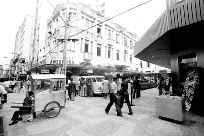 Metonímia de Juiz de Fora: Calçadão completa 50 anos como foco de encontros, memórias e contradições 3 calçadão memórias