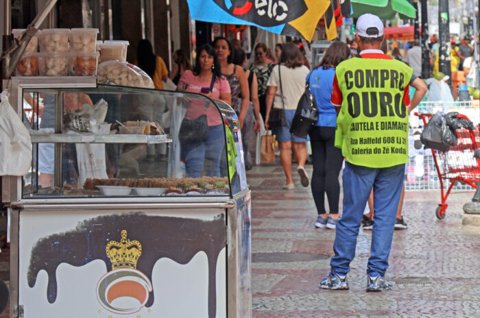 Meio século de história: o Calçadão da Halfeld e a economia de Juiz de Fora 1 doces calcadao LEONARDO COSTA 01