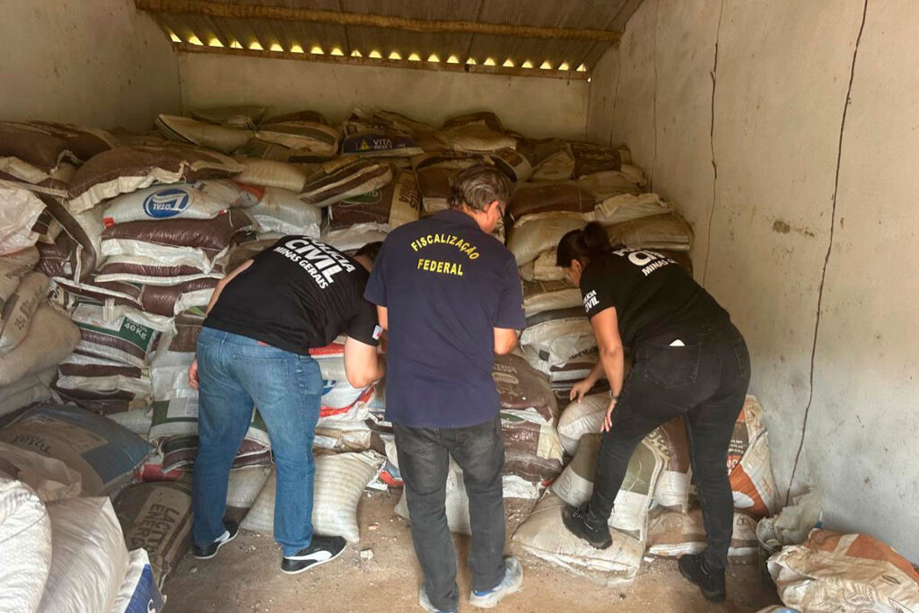 Operação combate falsificação de fertilizantes na Zona da Mata 2 fertilizantes pcmg