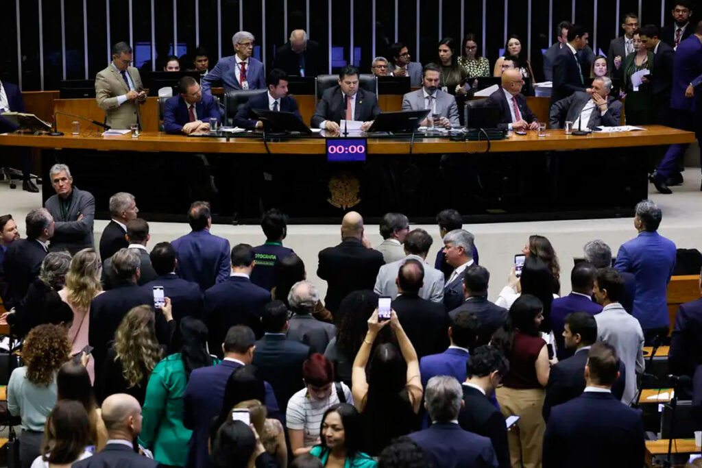 Saiba como votaram os parlamentares mineiros nos vetos ao PL do licenciamento ambiental
