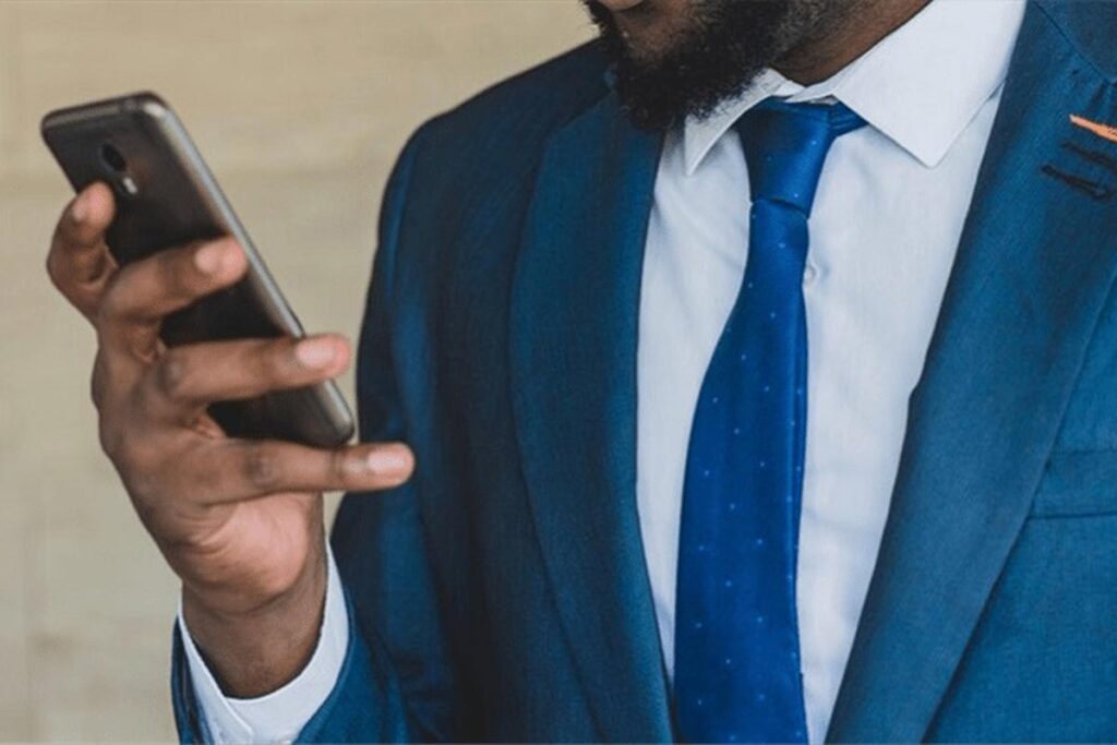 Justiça mantém justa causa de profissional de educação física por racismo recreativo no WhatsApp 1 justiça