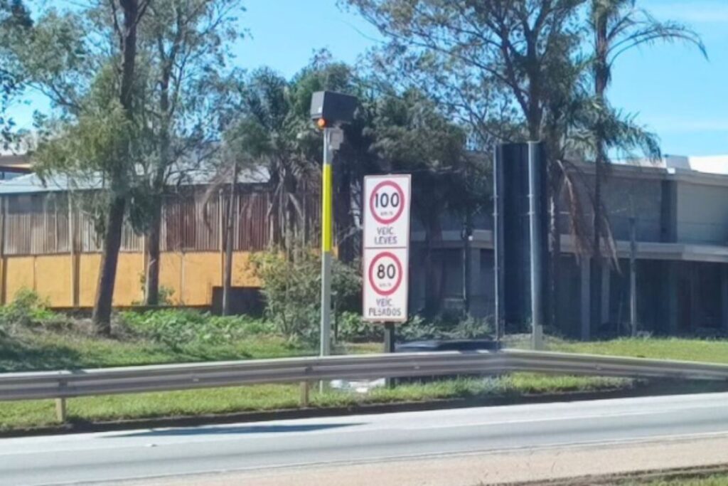 Radares de velocidade com nova tecnologia começam a ser testados na BR-040 1 BR-040 terá oito novos radares entre Belo Horizonte e Juiz de Fora