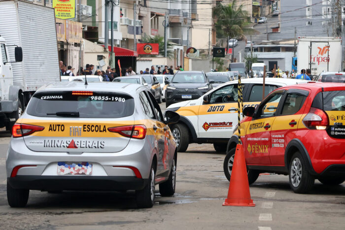 Novas regras para CNH estão em vigor, mas não há prazo para implementação em JF 1 Detran não estabelece prazo para aplicação das novas regras para obtenção da CNH