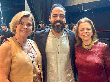 Coluna Cesar Romero – 16 de dezembro de 2025 5 Palco musical 151225 CR IMG 3314
