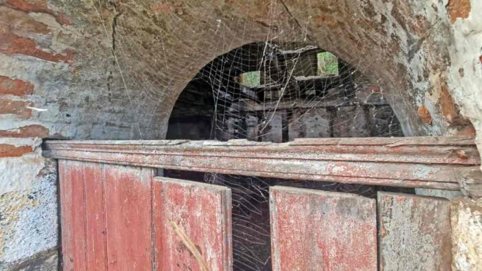 Casarão do Registro de Paraibuna: patrimônio do século XVIII aguarda restauração em Simão Pereira 3 SIMAO PEREIRA Leonardo 31.10.25 12.09