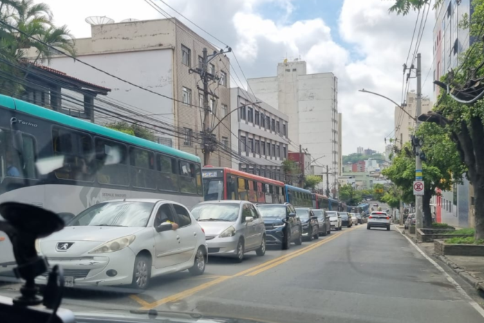 Após interdição, mergulhão é totalmente liberado; veja como está o trânsito no local 2 fotos 10