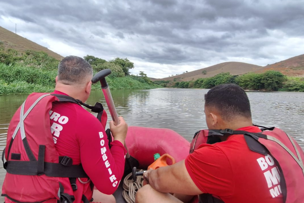 Corpo de homem é encontrado no Rio Paraibuna 1 fotos