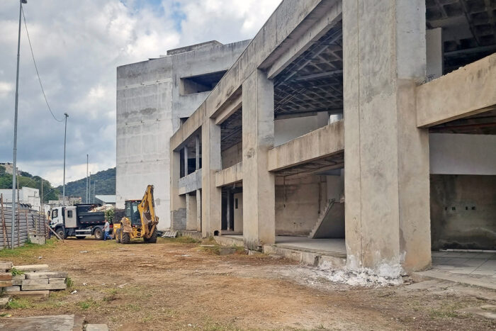 Perspectivas 2026: Município encara desafios na Saúde e tenta reduzir filas e sobrecarga 4 hospital regional construcao