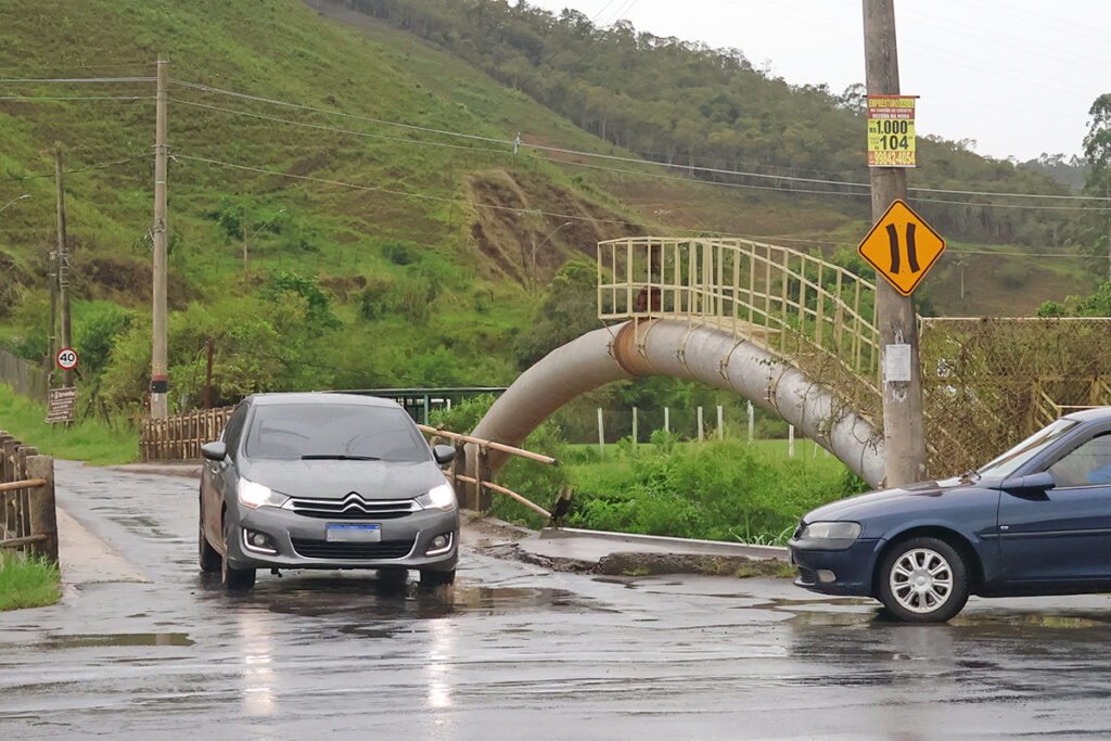 Ponte da Remonta concentra riscos e aguarda definição de obra pela PJF 1 ponte remonta via unica