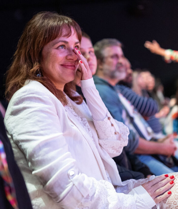 ‘Não vejo a minha rota de trabalho como uma linha ascendente', afirma Karine Teles, homenageada na Mostra de Cinema de Tiradentes 1 karine teles mostra de cinema de tiradentes