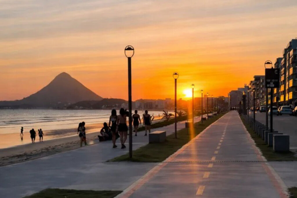 O Butecos de JF tá de férias e foi para a praia! 5 praia piúma espírito santo