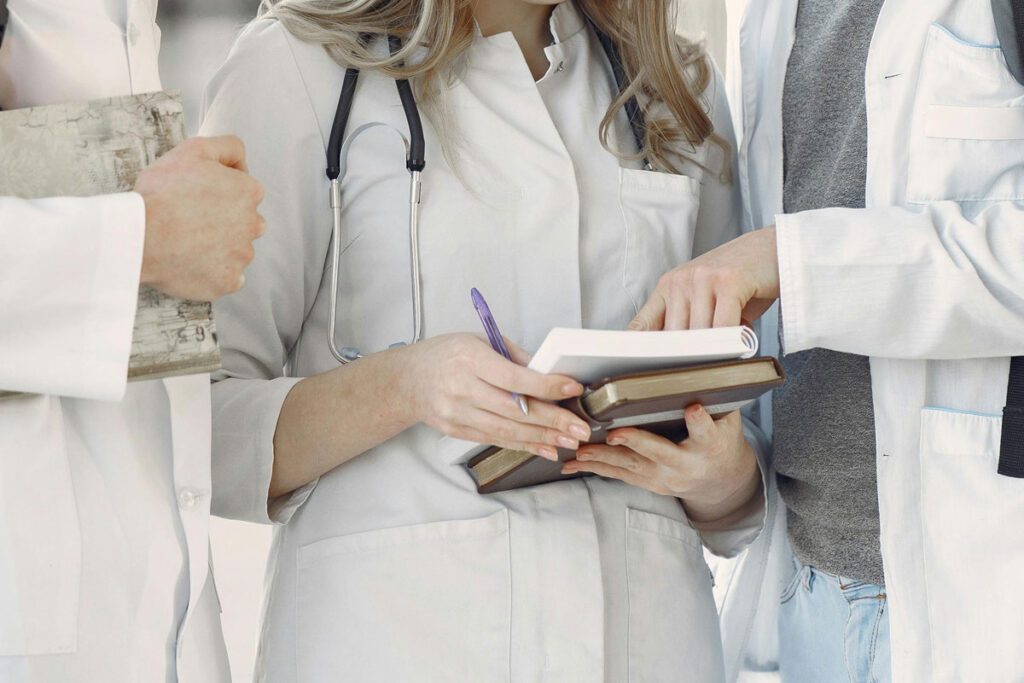 Curso de medicina em Juiz de Fora recebe conceito 1 no Enamed e pode ficar sob supervisão do MEC 1 faculdade medicina pexels