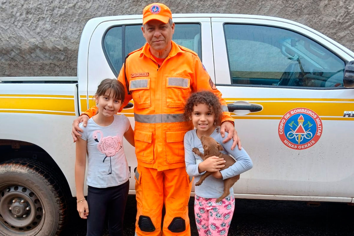 filhote-resgatado-bombeiros.jpg2