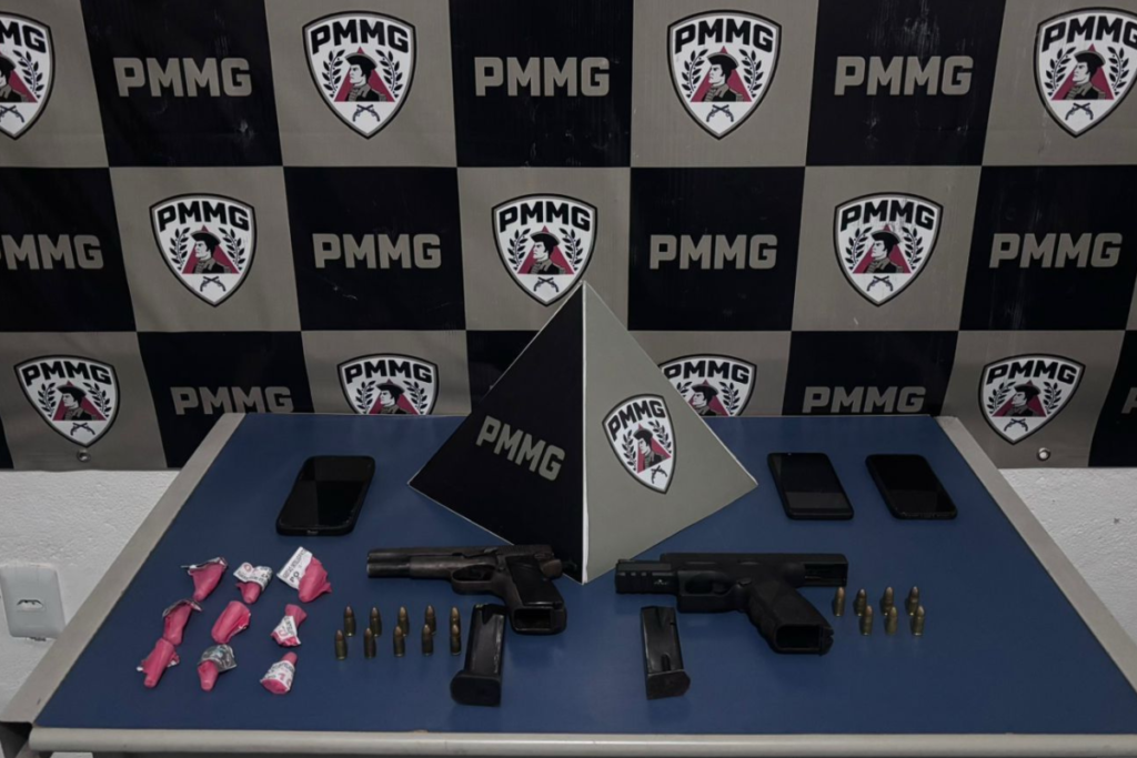 Polícia flagra homicídio de jovem de 22 anos durante operação contra o tráfico 1 fotos 18