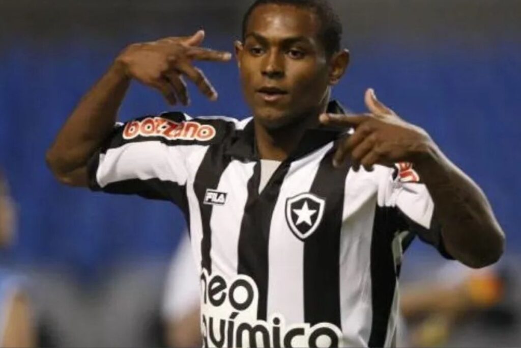 Time amador da região acerta com Jobson, ex-Botafogo 2 jobson