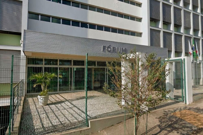 TJMG eleva indenização a jovens agredidos por policiais em carnaval da região 1 TJMG eleva indenização a jovens agredidos por policiais em carnaval da região