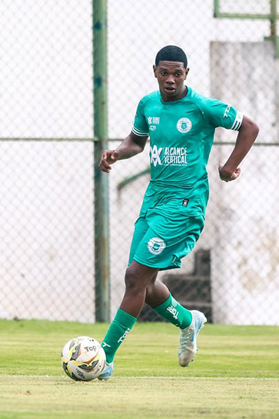 Atacante juiz-forano de 18 anos vai para o Atlético-MG