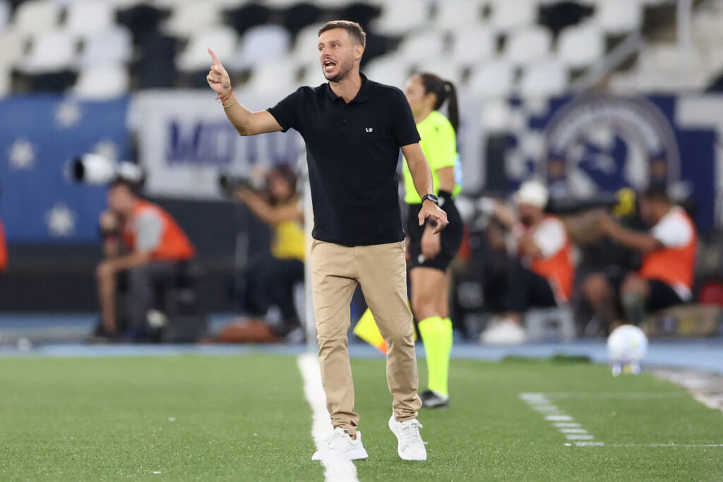 Botafogo divulga relacionados para duelo contra o Nacional Potosí pela Pré-Libertadores; confira 1 Botafogo divulga relacionados para duelo contra o Nacional Potosí pela Pré-Libertadores; confira