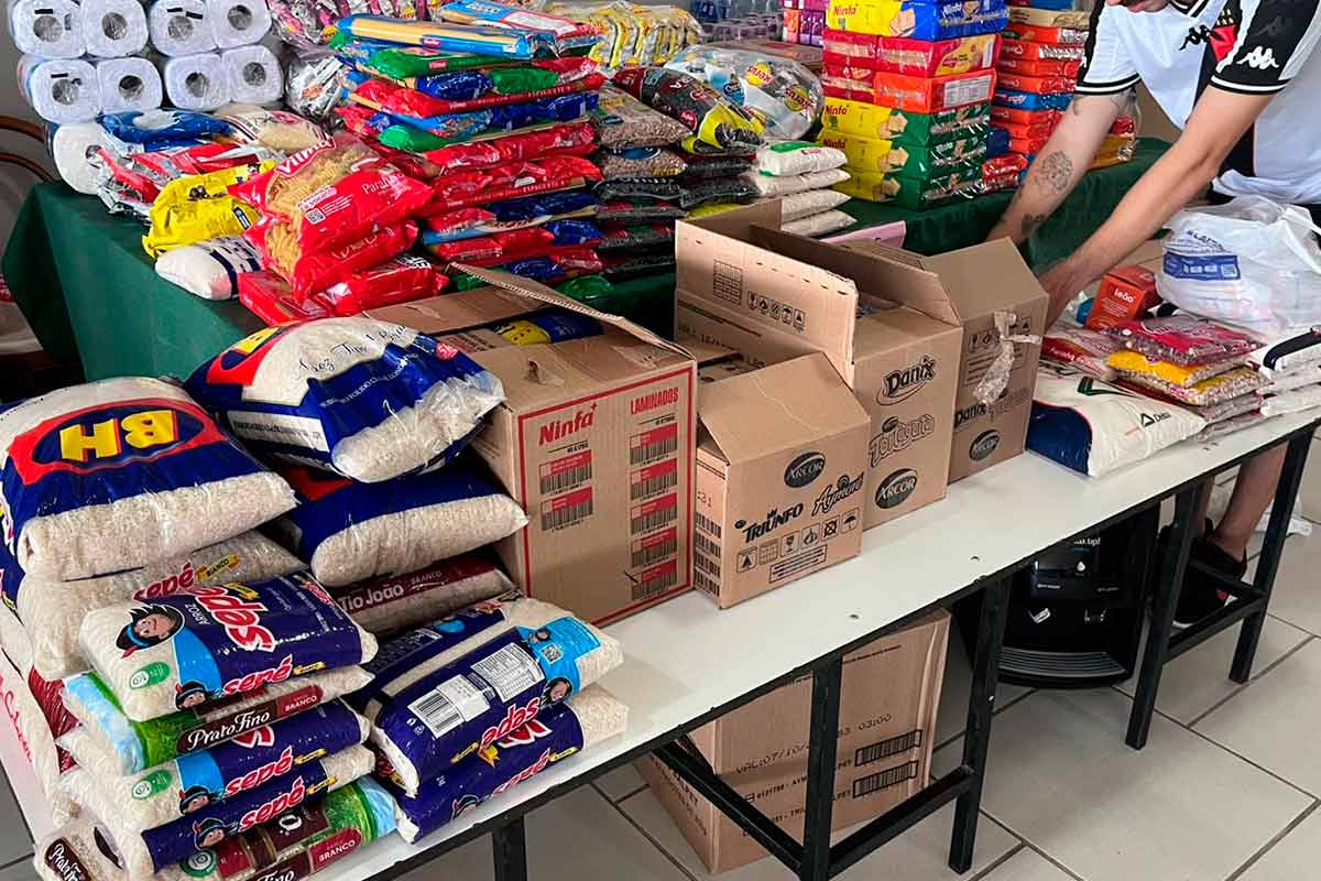 Entre o luto e a solidariedade, escolas acolhem famílias atingidas pelas chuvas 2 Abrigos escola em JF Fernanda Castilho 12