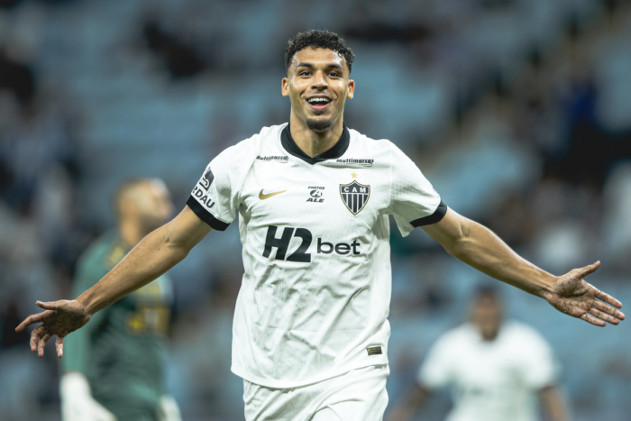 Autor do gol, Victor Hugo lamenta derrota do Atlético-MG: “A gente lutou o máximo que deu” 1 Autor do gol, Victor Hugo lamenta derrota do Atlético-MG: “A gente lutou o máximo que deu”