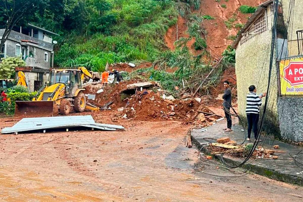 Lei autoriza intervenções gratuitas em imóveis atingidos por eventos climáticos em Juiz de Fora 1 Lei autoriza intervenções gratuitas em imóveis atingidos por eventos climáticos em Juiz de Fora