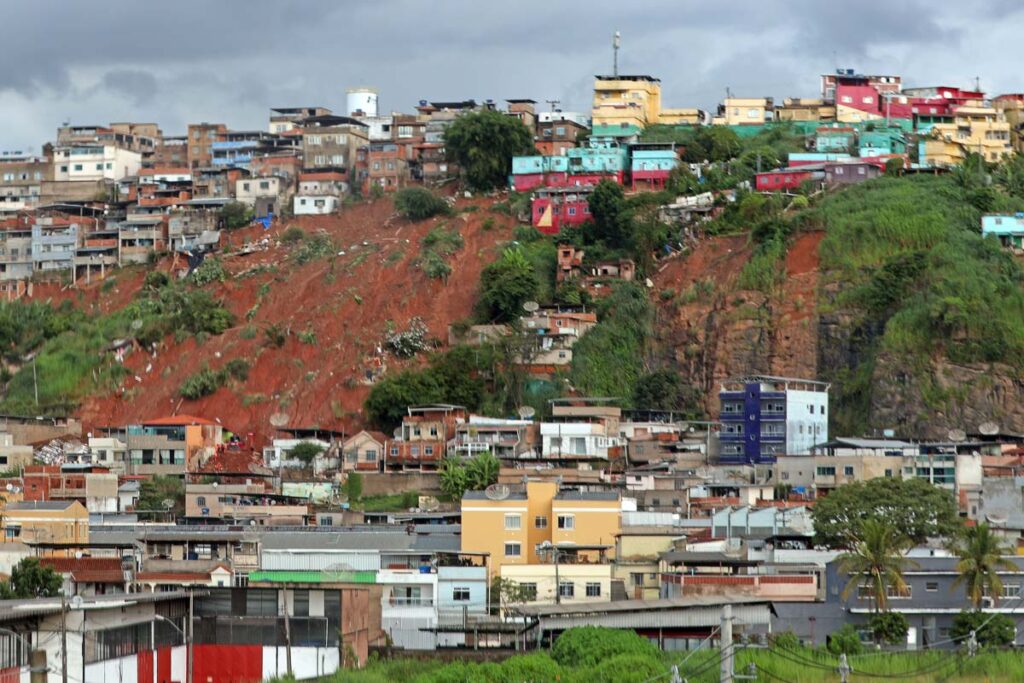 Chuvas deixaram 1.993 moradias totalmente destruídas em JF; novas demolições devem ocorrer no Esplanada 1 ESPLANADA 02 FOTO LEONARDO COSTA 1