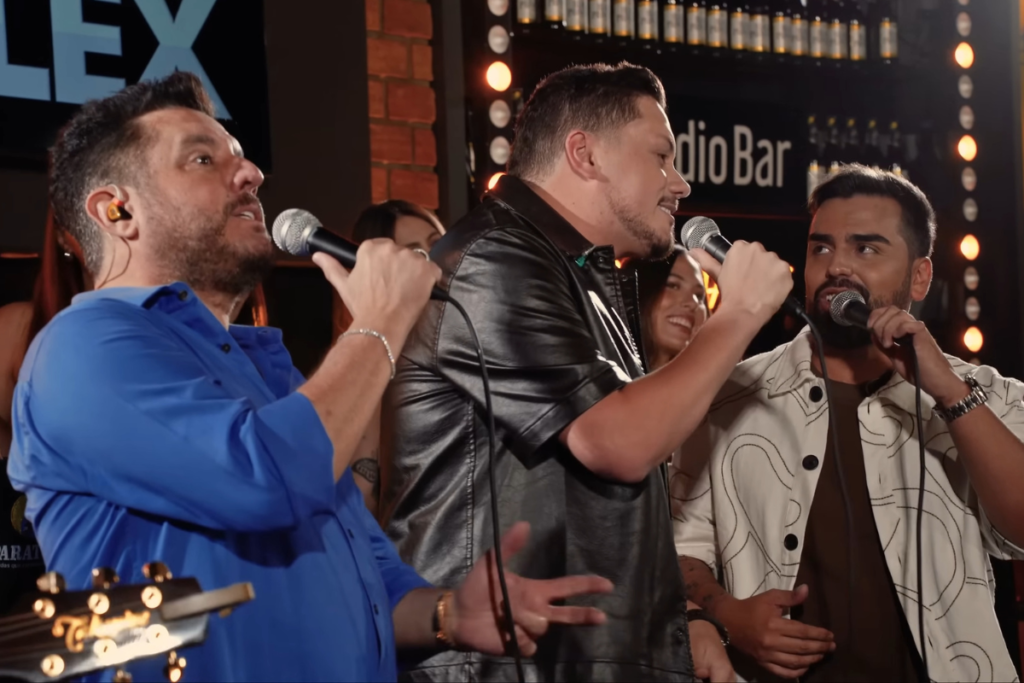Dupla sertaneja de Juiz de Fora lança audiovisual com participação de Bruno, do Bruno e Marrone 3 Dupla sertaneja de Juiz de Fora, Hugo e Alex lançam audiovisual com participação de Bruno, do Bruno e Marrone e Igor Rabelo.