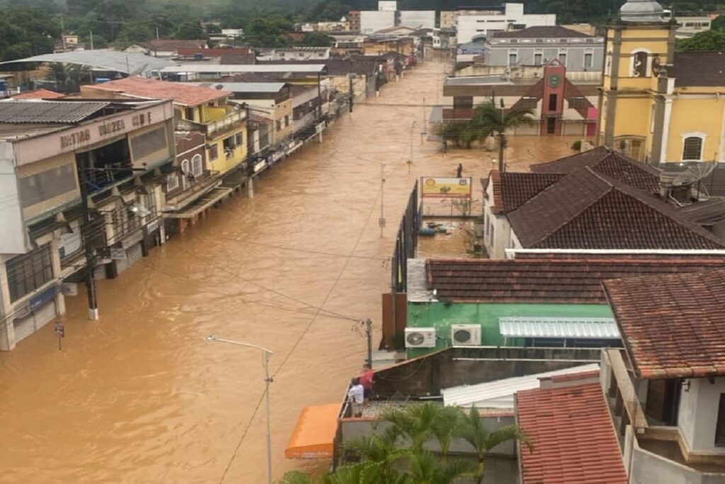 Chuvas somam 16 mortes em Juiz de Fora e sete em Ubá 2 chuva-zona da mata