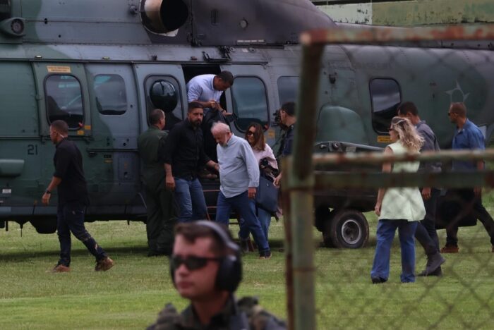 Lula chega a Juiz de Fora no começo desta tarde, no campo do Sport 1 WhatsApp Image 2026 02 28 at 12.53.13