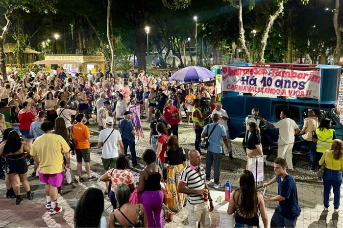 Carnaval 2026 em Juiz de Fora: bloco Charmosas do Tamborim desfila no Centro 1 Carnaval 2026 em Juiz de Fora: bloco Charmosas do Tamborim desfila no Centro