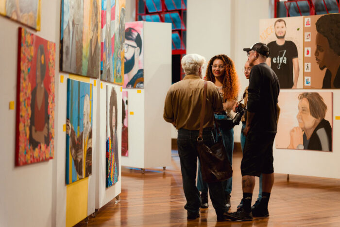 Moradores de Juiz de Fora ganham retratos na exposição ‘Pessoas possíveis’ 1 exposição pessoas possíveis