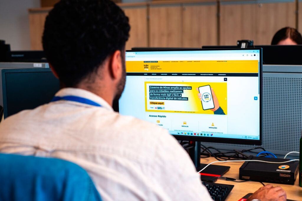 Governo de Minas libera primeiro emplacamento digital para pessoa física 1 governo de minas emplacamento digital divulgacao gov mg