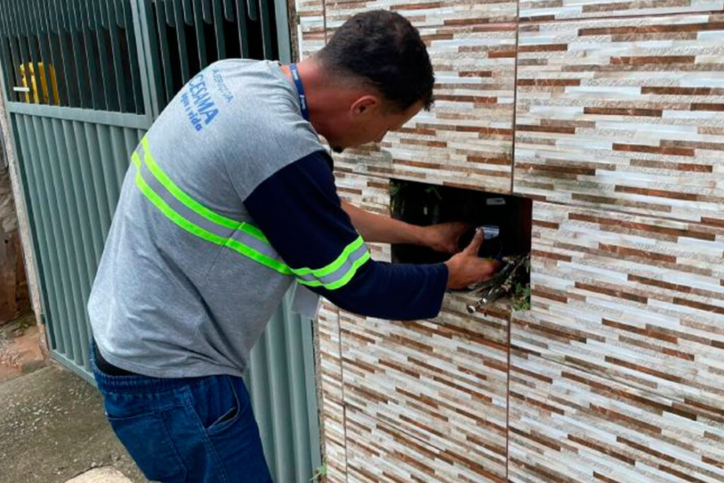 Cesama define cronograma de troca de hidrômetros em Juiz de Fora 1 troca hidrometro cesama
