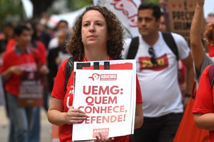 Zema recua e retira proposta que transferia gestão da UEMG ao governo federal 1 Zema recua e retira proposta que transferia gestão da UEMG ao governo federal